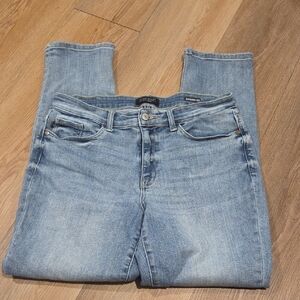 Judy Blue Light Blue Women's Boyfriend Fit Jeans Inseam 28